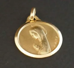 A.AUGIS - médaille Vierge or jaune