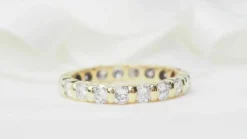Alliance américaine en or jaune et diamants 1.33ct