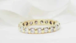 Alliance américaine en or jaune et diamants 1.33ct