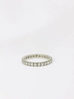 Alliance américaine en or blanc et diamants