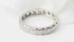 Alliance américaine en or blanc et diamants 0,52ct