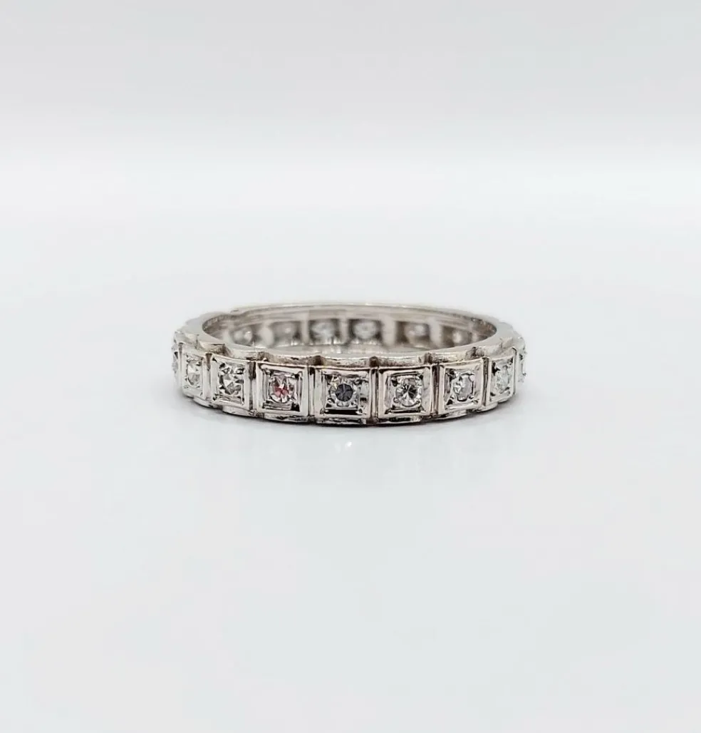 Alliance américaine or blanc 18k ornée de 0,38 carats de diamants taillés en brillants