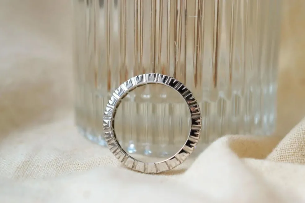 Alliance américaine Or blanc Diamants