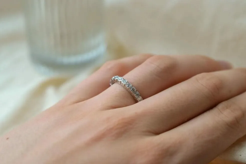 Alliance américaine Or blanc Diamants
