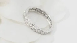 Alliance américaine or blanc et diamants