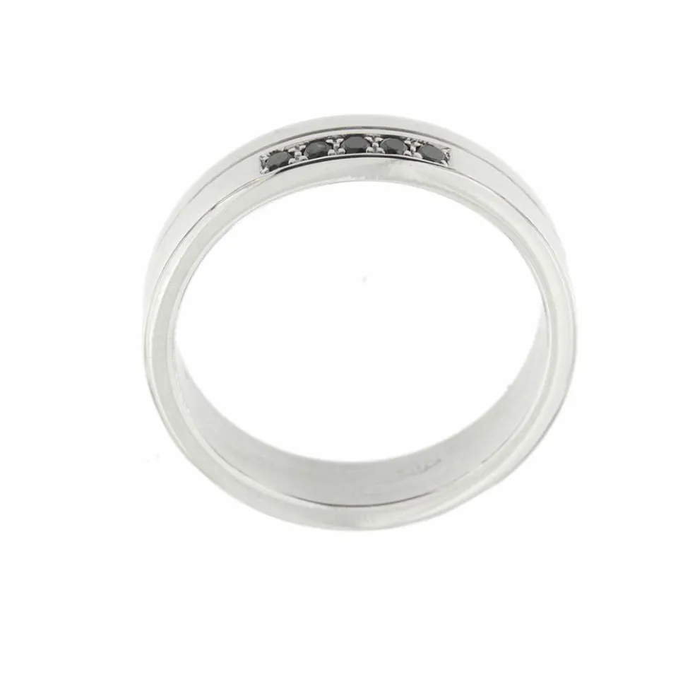 Alliance avec diamants noirs