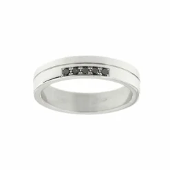 Alliance avec diamants noirs