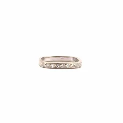 Alliance carrée or blanc diamants