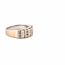 Alliance demi-tour or blanc diamant