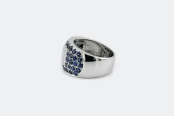 Alliance en or blanc avec diamants et saphirs