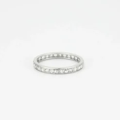 Alliance en Or blanc, diamants