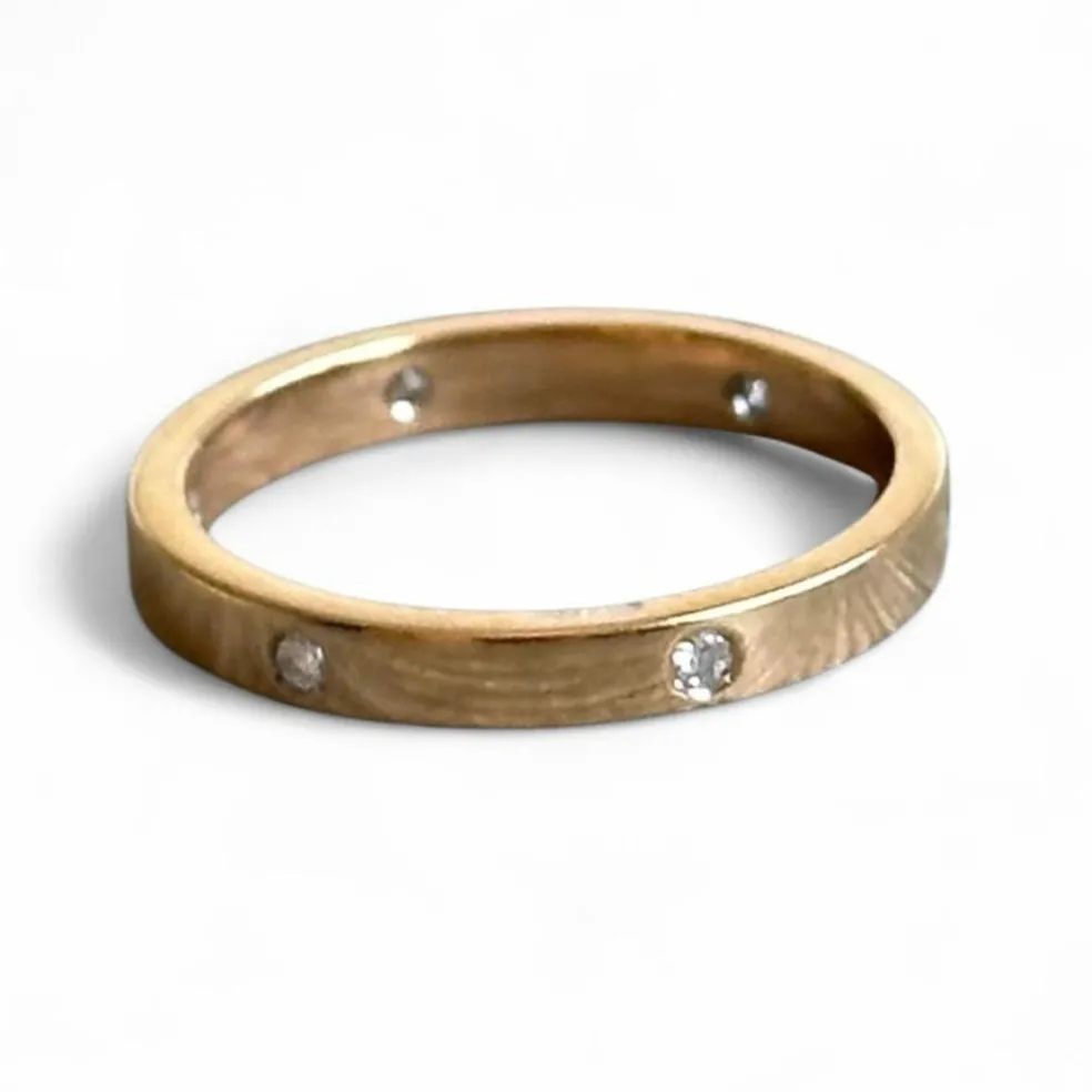 Alliance en or jaune 18 carats