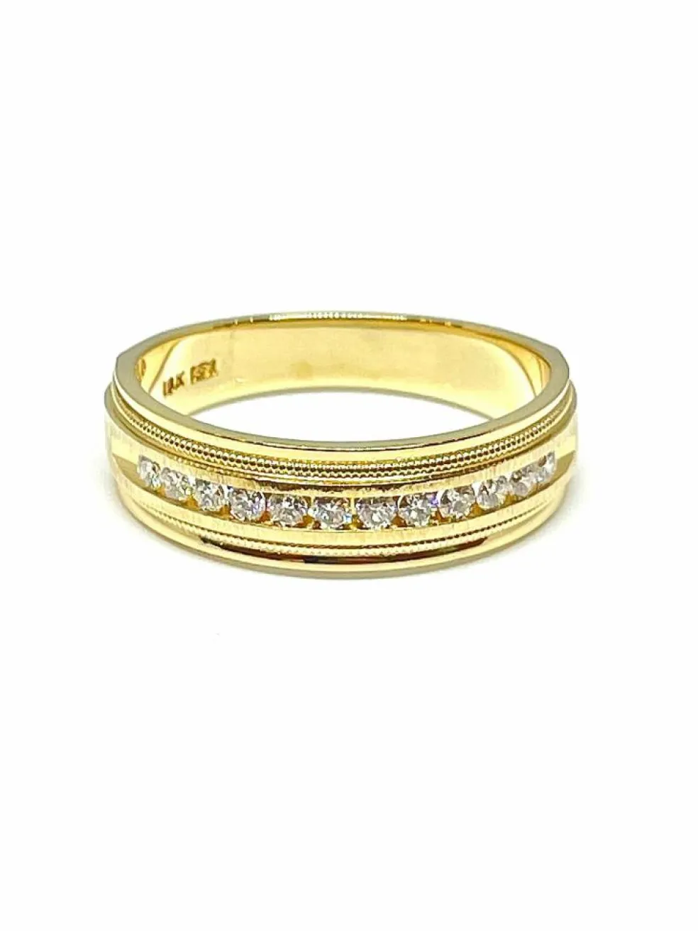 Alliance grande taille or 18 carats et diamants