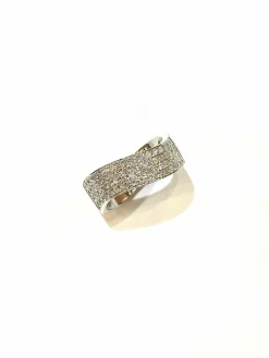 Alliance ondulée en or blanc et diamants