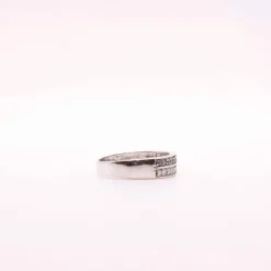 Alliance Or blanc Diamants blancs et noirs