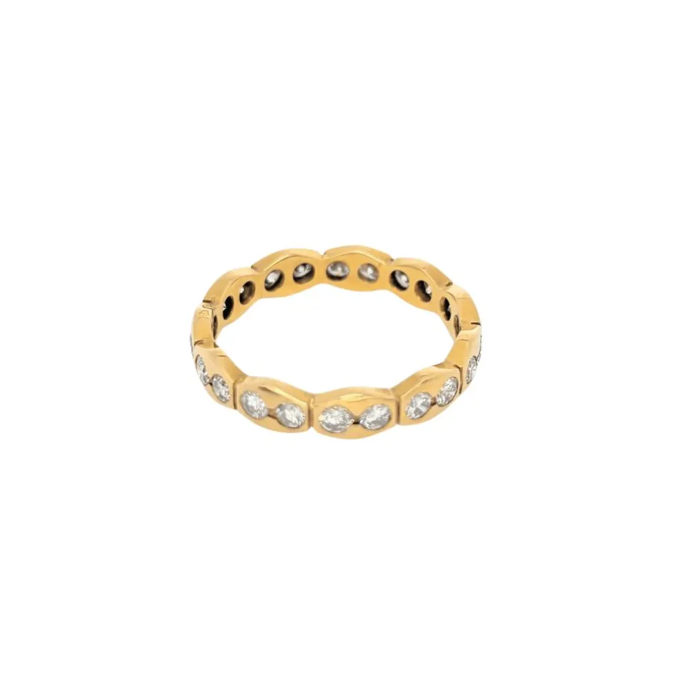 Alliance or jaune et diamants