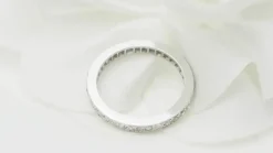 Alliance tour complet en or blanc et diamants 0.35ct