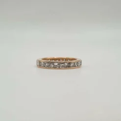 Alliance tour complet or rose sertie de diamants princesses