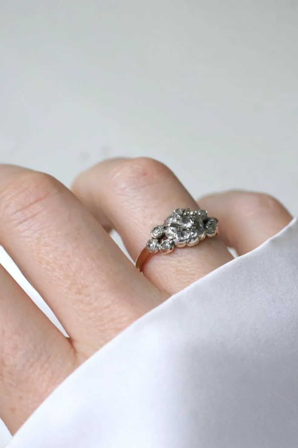 Ancienne bague jarretière Marguerite diamants