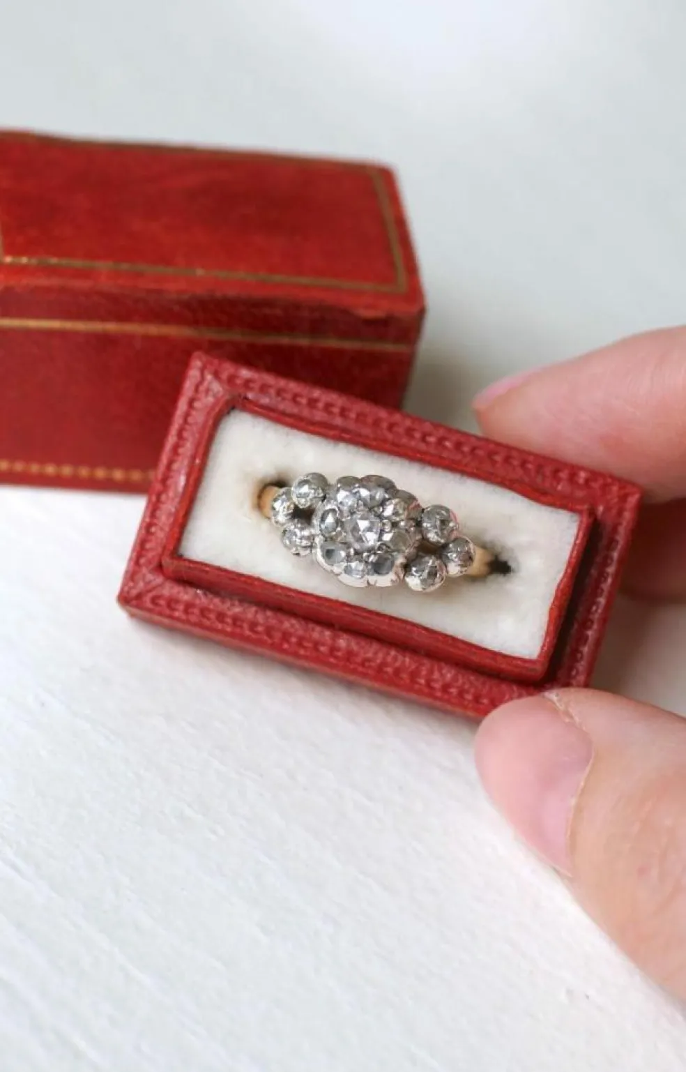 Ancienne bague jarretière Marguerite diamants