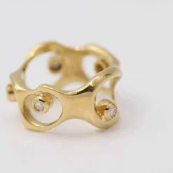 Anneau Dali en or jaune et diamants