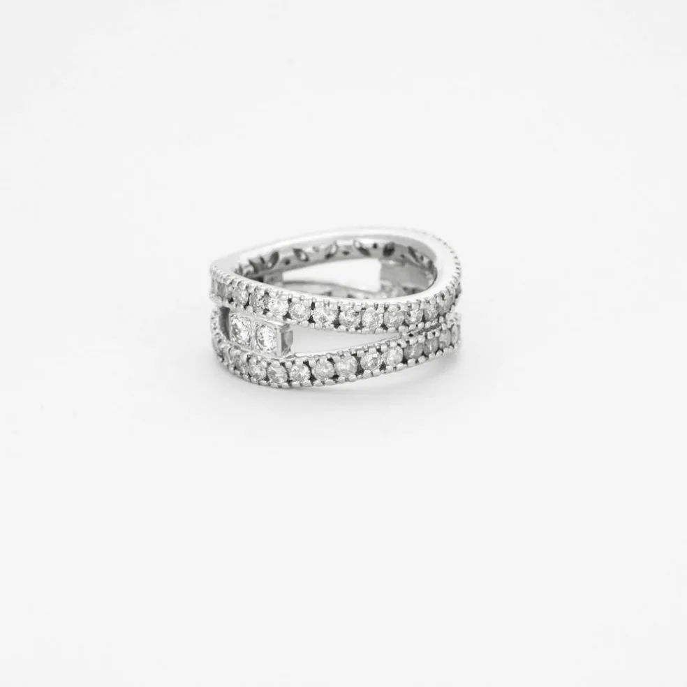 Anneau en or gris avec diamants
