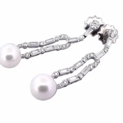ART DÉCO' - BOUCLES D'OREILLES EN PLATINE - PERLES NATURELLES ET DIAMANTS