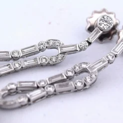 ART DÉCO' - BOUCLES D'OREILLES EN PLATINE - PERLES NATURELLES ET DIAMANTS