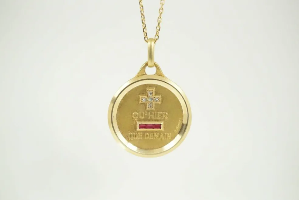 AUGIS - Médaille grand format Plus qu'Hier Moins que Demain