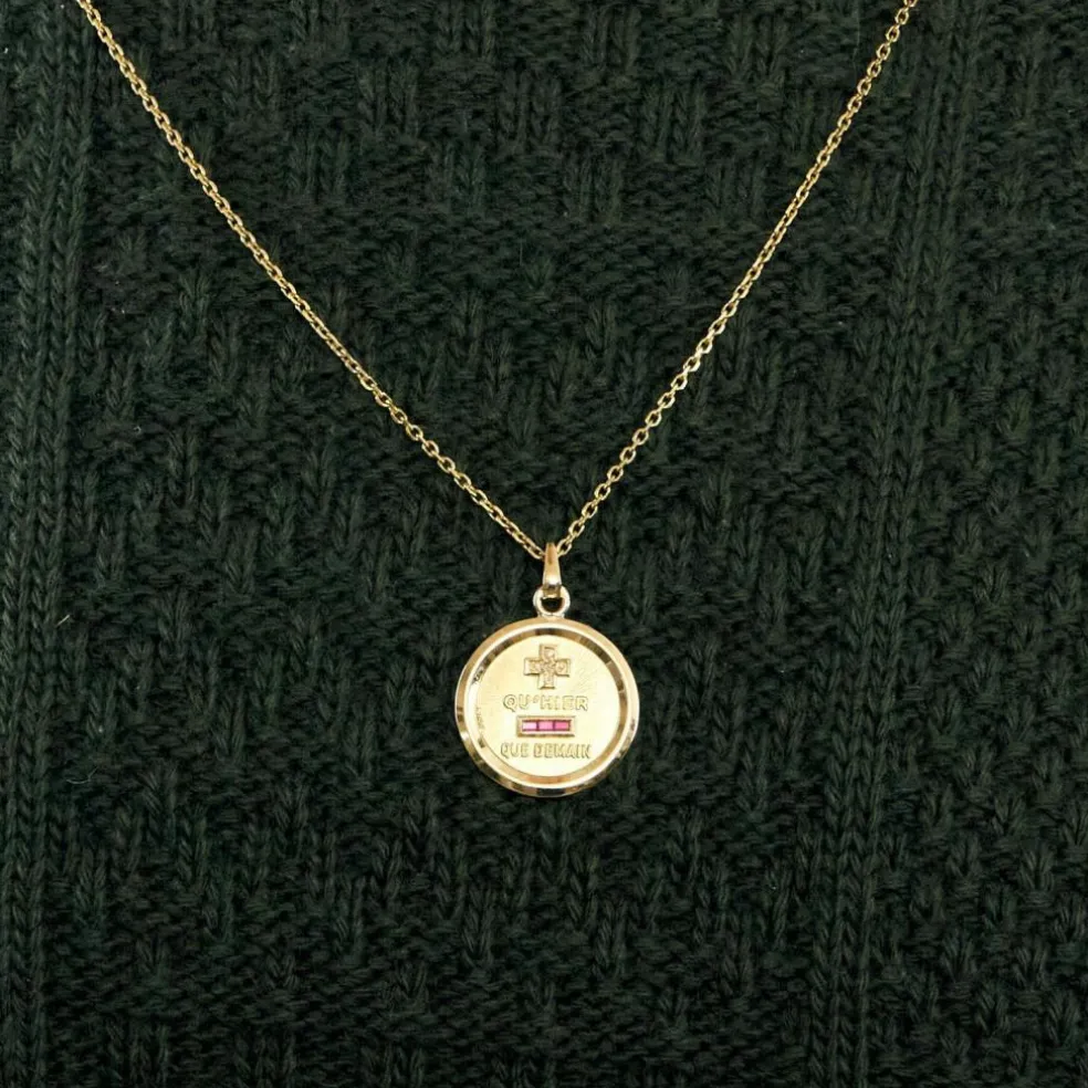 AUGIS - + qu'hier - que demain - Médaille d'Amour or jaune
