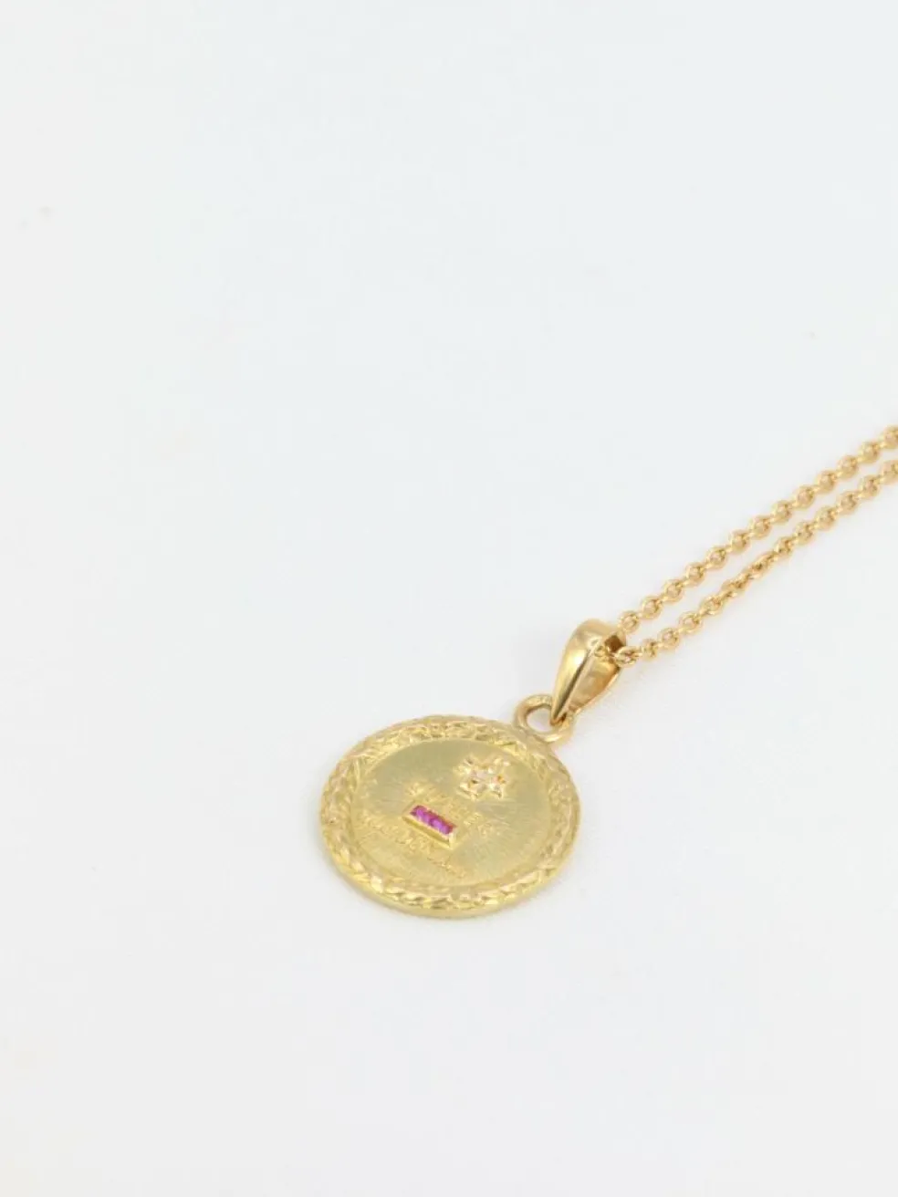 Augis - Médaille Amour diamant et rubis