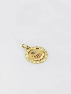 AUGIS - Médaille Amour en or- Plus qu’hier moins que demain