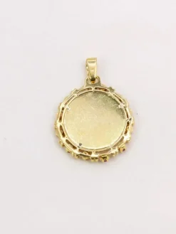 AUGIS - Médaille Amour entourage coeur rubis Plus qu’hier moins que demain or jaune diamant rubis
