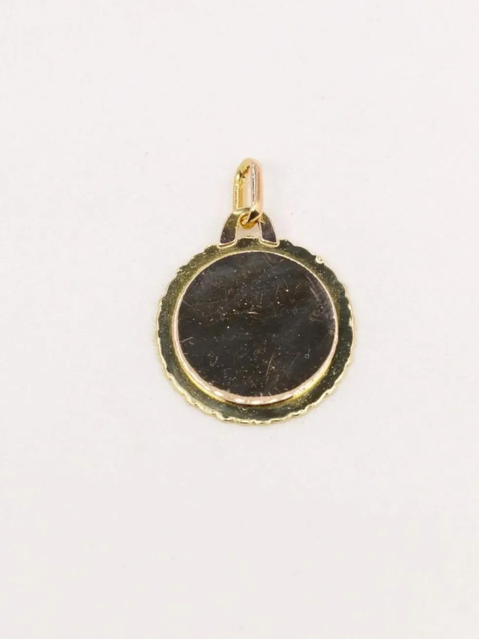 AUGIS - Médaille amour ronde striée or jaune diamant rubis