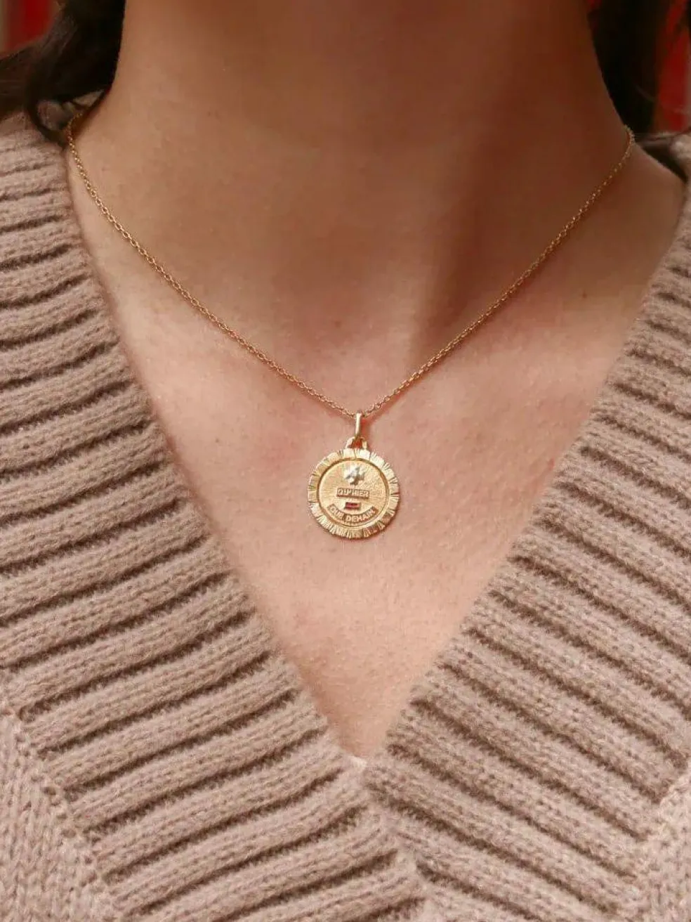 AUGIS - Médaille amour ronde striée or jaune diamant rubis