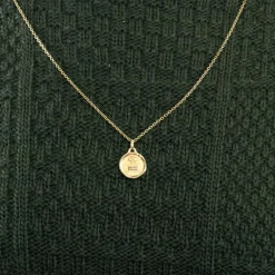 AUGIS - Médaille d'amour - Pendentif en or jaune diamant et rubis synthétiques