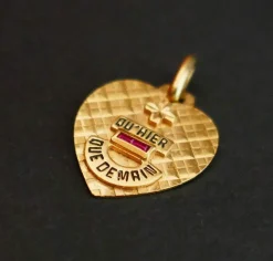 Augis - Médaille d'Amour en Or, Diamant Et Rubis
