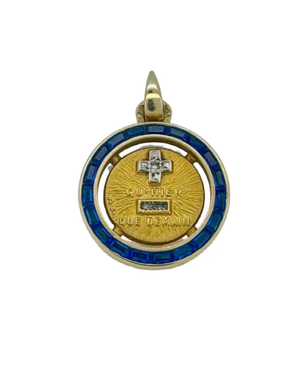 Augis - Médaille or jaune, saphirs, diamants