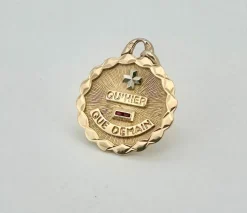 AUGIS - Médaille or rose, rubis