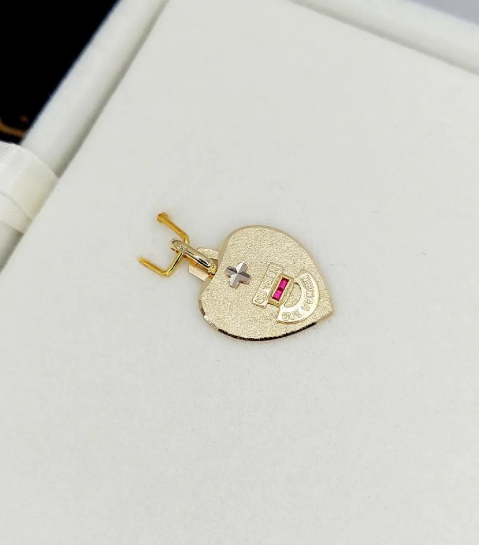 AUGIS - Pendentif médaille d'amour or "+ qu'hier - que demain" - L'Intemporelle