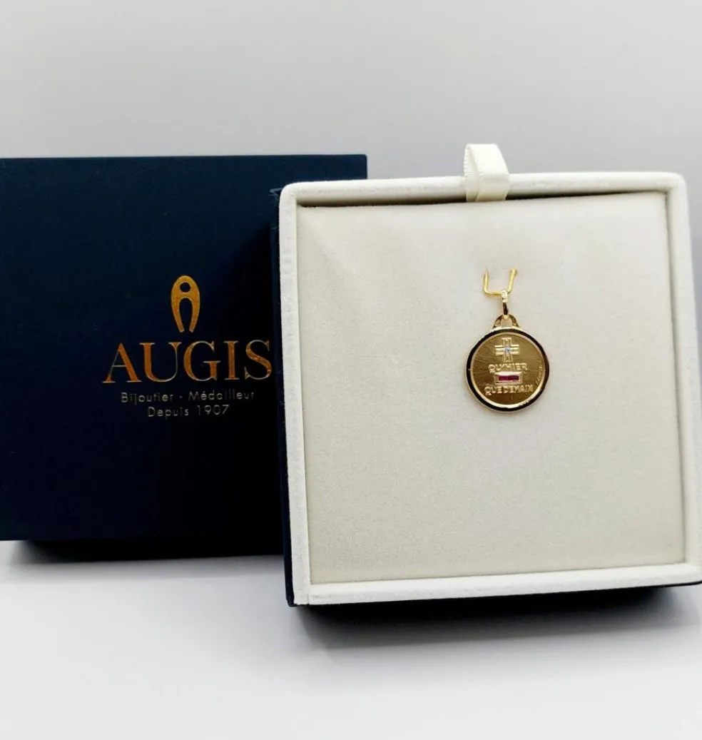 AUGIS - Pendentif médaille d'amour or "+ qu'hier - que demain" - L'Essentielle