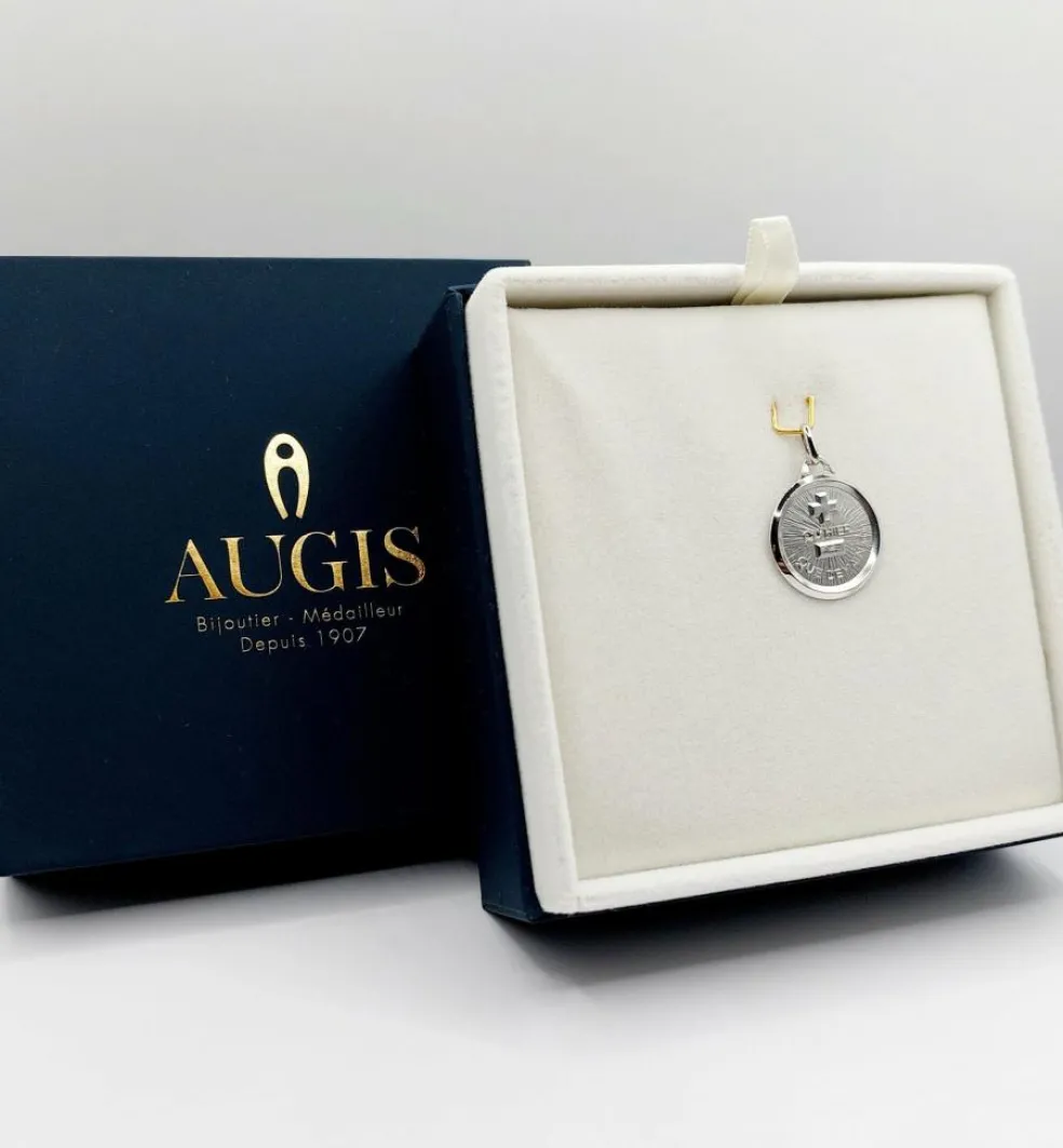 AUGIS - Pendentif médaille d'amour or blanc "+ qu'hier - que demain" L'Originale