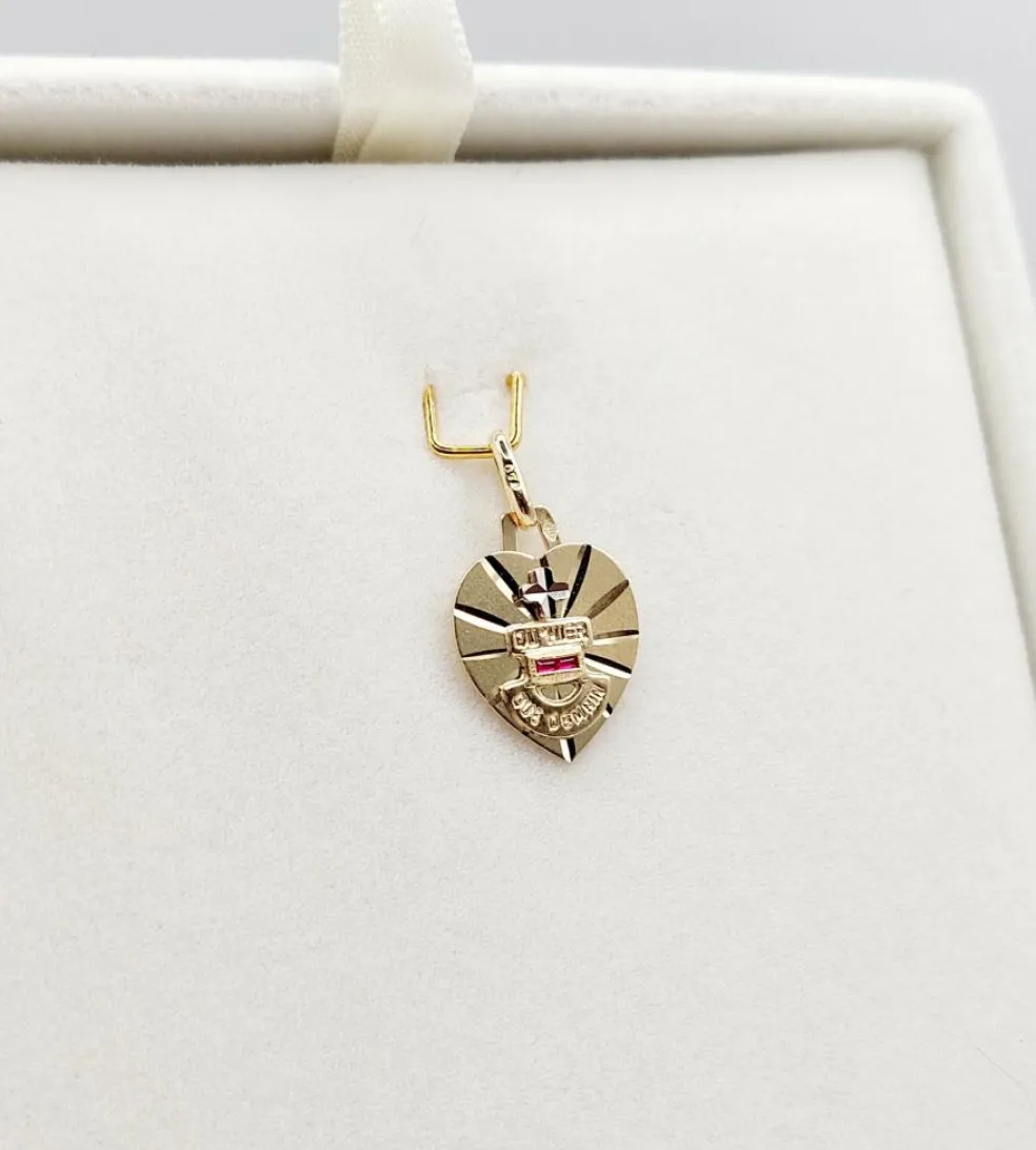 AUGIS - Pendentif médaille d'amour or "+ qu'hier - que demain" - L'Intemporelle