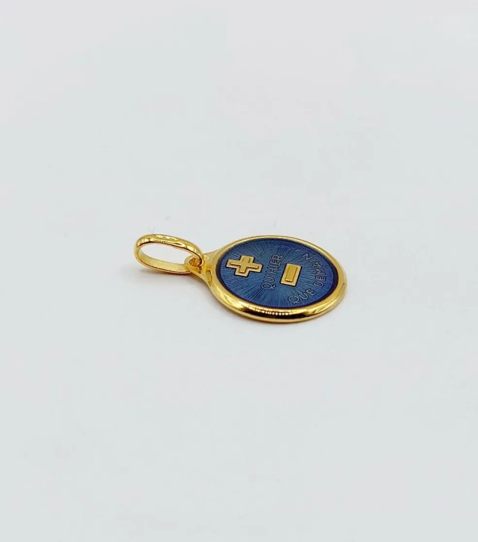 AUGIS - Pendentif médaille d'amour or jaune - L'Élégante Bleue Foncée