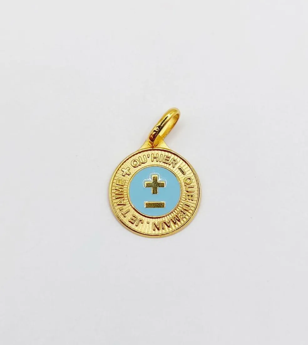 AUGIS - Pendentif médaille d'amour or jaune - L'Élégante Bleue ciel