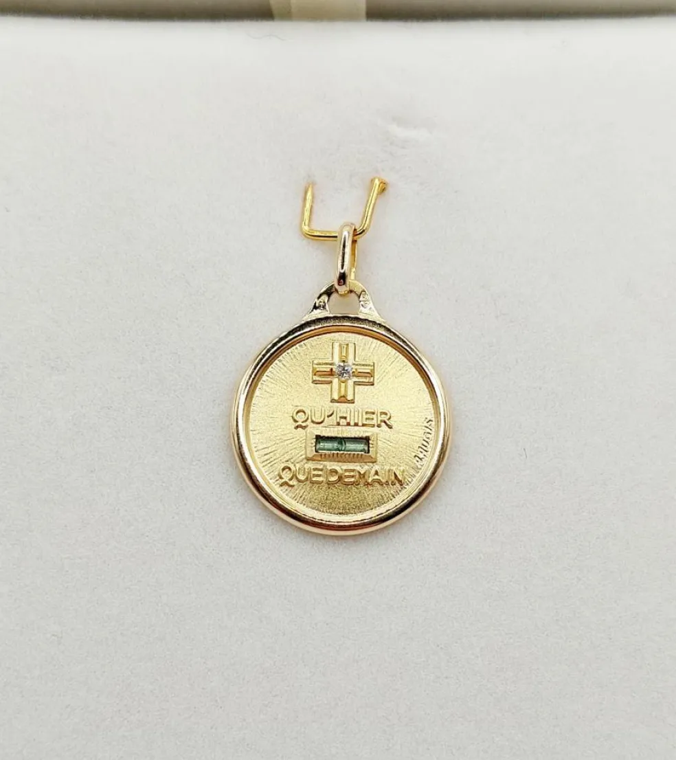 AUGIS - Pendentif médaille d'amour or "+ qu'hier - que demain" - L'Essentielle verte
