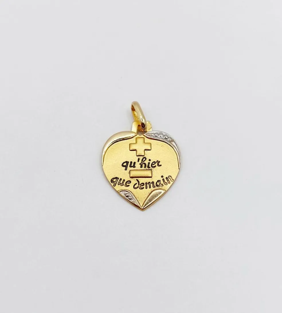 AUGIS - Pendentif médaille d'amour or "+ qu'hier - que demain" - La Sentimentale