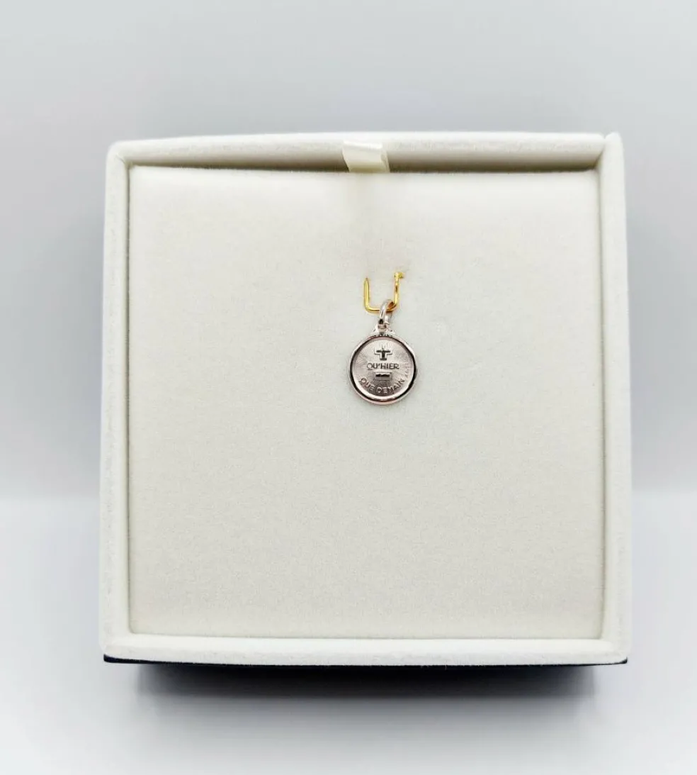 AUGIS - Pendentif médaille d'amour or blanc "+ qu'hier - que demain" - L'Originale Mini