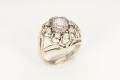 Bague ancienne dôme diamants