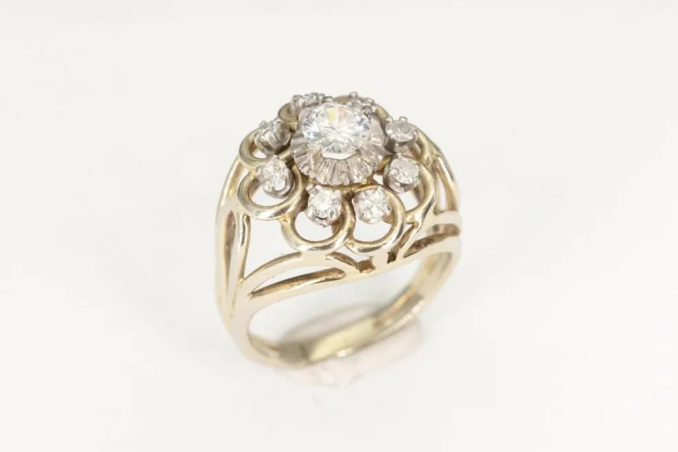 Bague ancienne dôme diamants